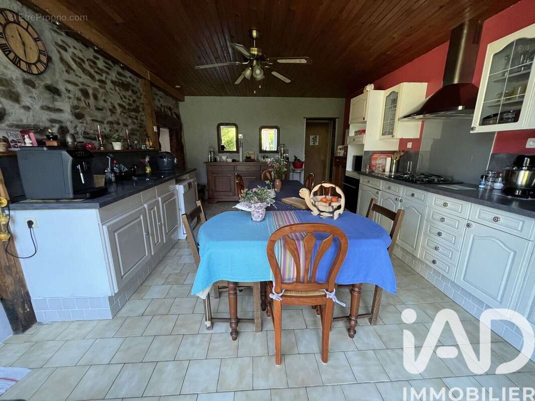 Photo 3 - Maison à MONTEMBOEUF