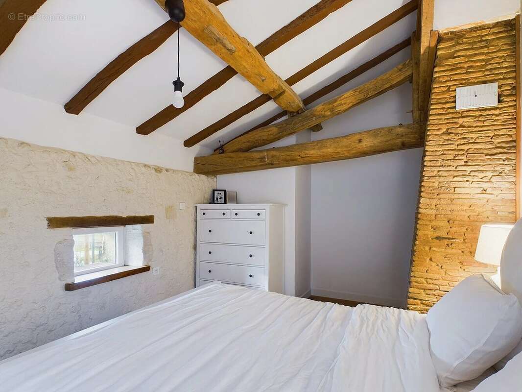 Maison à SAINT-PRIVAT-DES-PRES