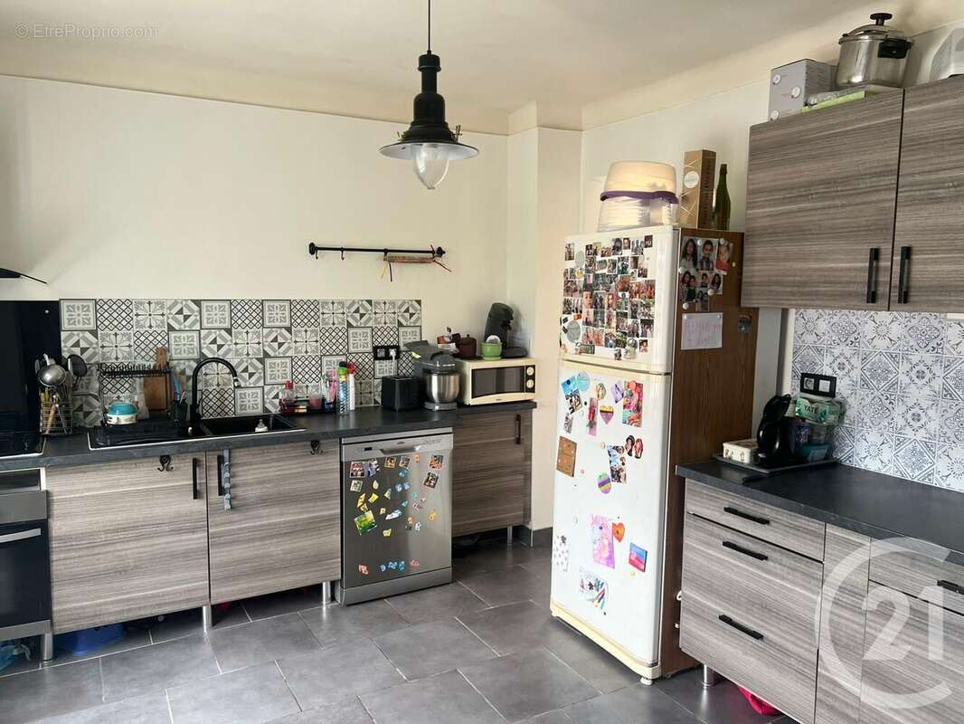 Maison à MARLY-LA-VILLE