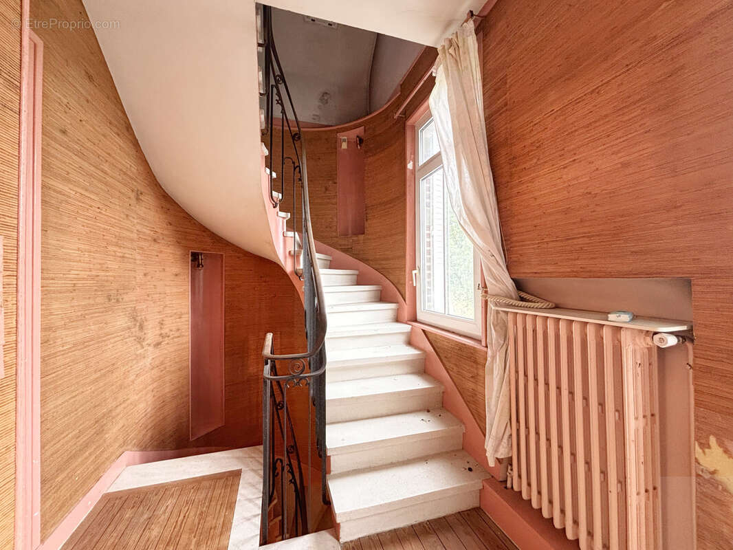 Maison amienoise - 127 m2 - 3 chambre - garage - jardin - photo 6