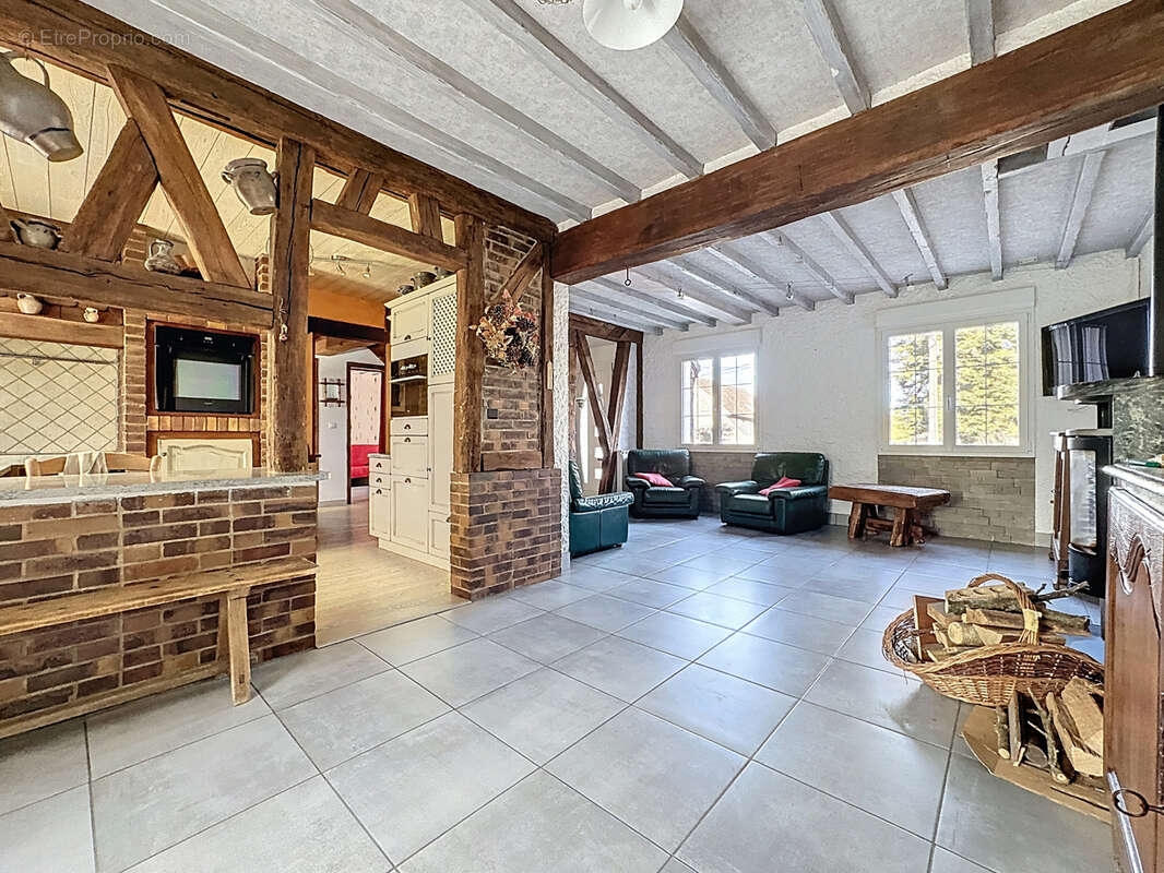 Maison à MONTMIRAIL