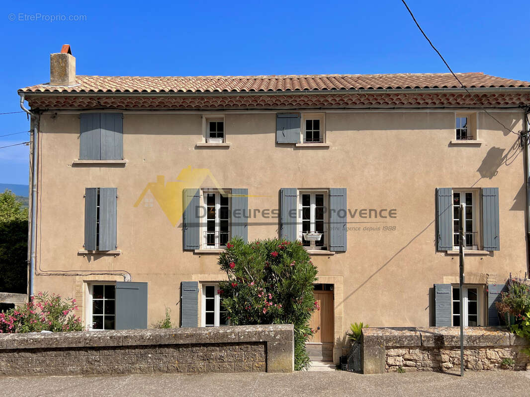 Maison à CAROMB