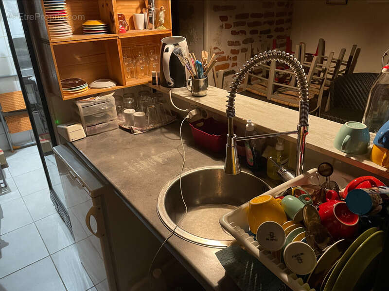 Commerce à FLEURANCE