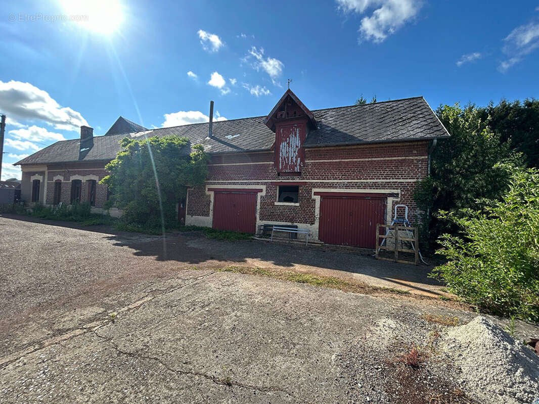 Grande maison avec potentiel à Achiet Le Grand - photo 4