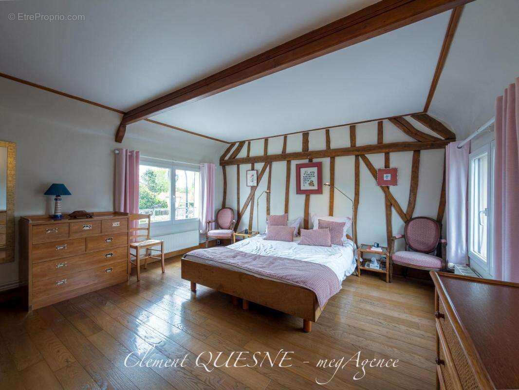 Maison à LINTOT-LES-BOIS