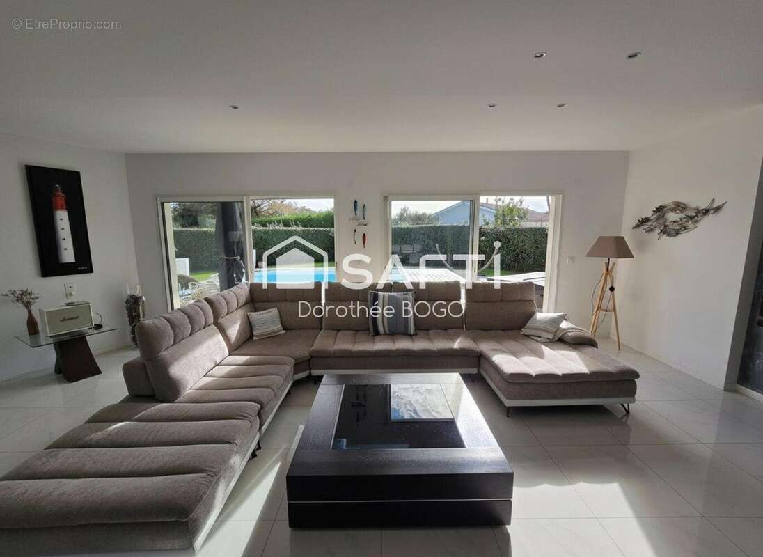 Photo 4 - Maison à LANTON