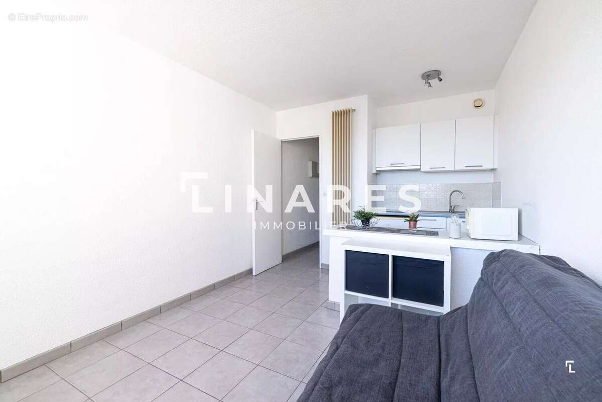 Appartement à MARSEILLE-8E