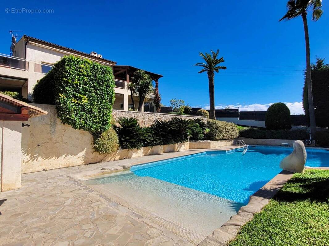 Photo Maison à Nice au prix de 1 490 000€