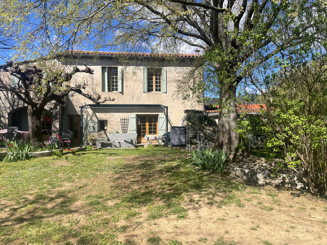Maison à LAROQUE