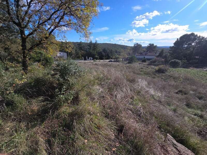 Terrain à LAVAL-PRADEL