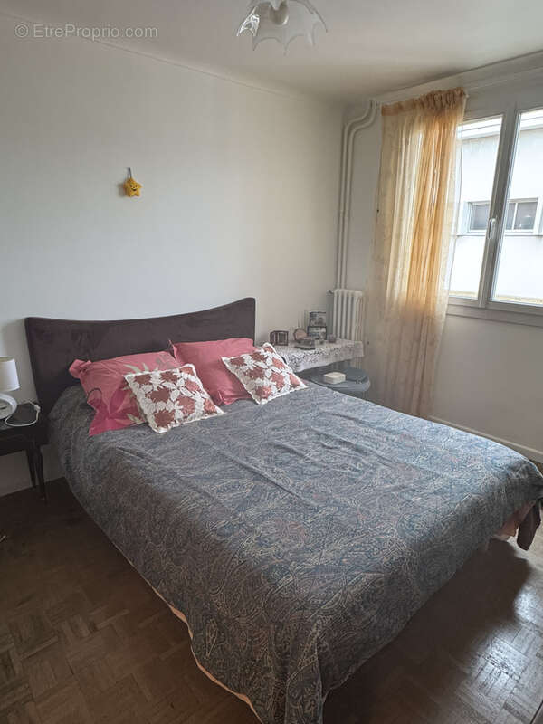 Appartement à MARSEILLE-6E