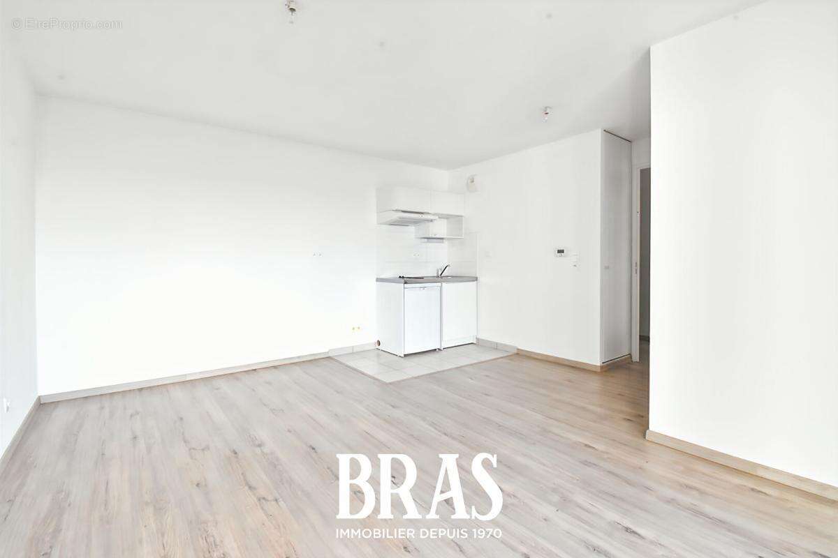 Appartement à REZE