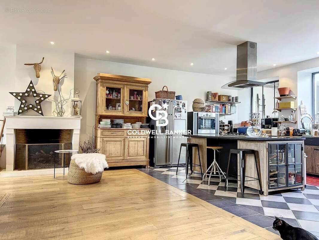 Maison à SAINTE-SOULLE