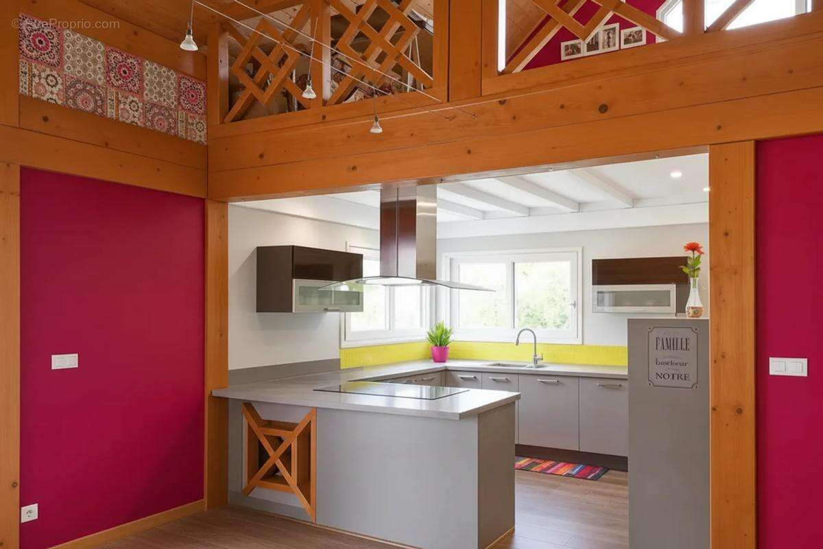 Maison avec gîte, 8 pièces, 176 m² à St-Jean-du-Bruel - photo 5