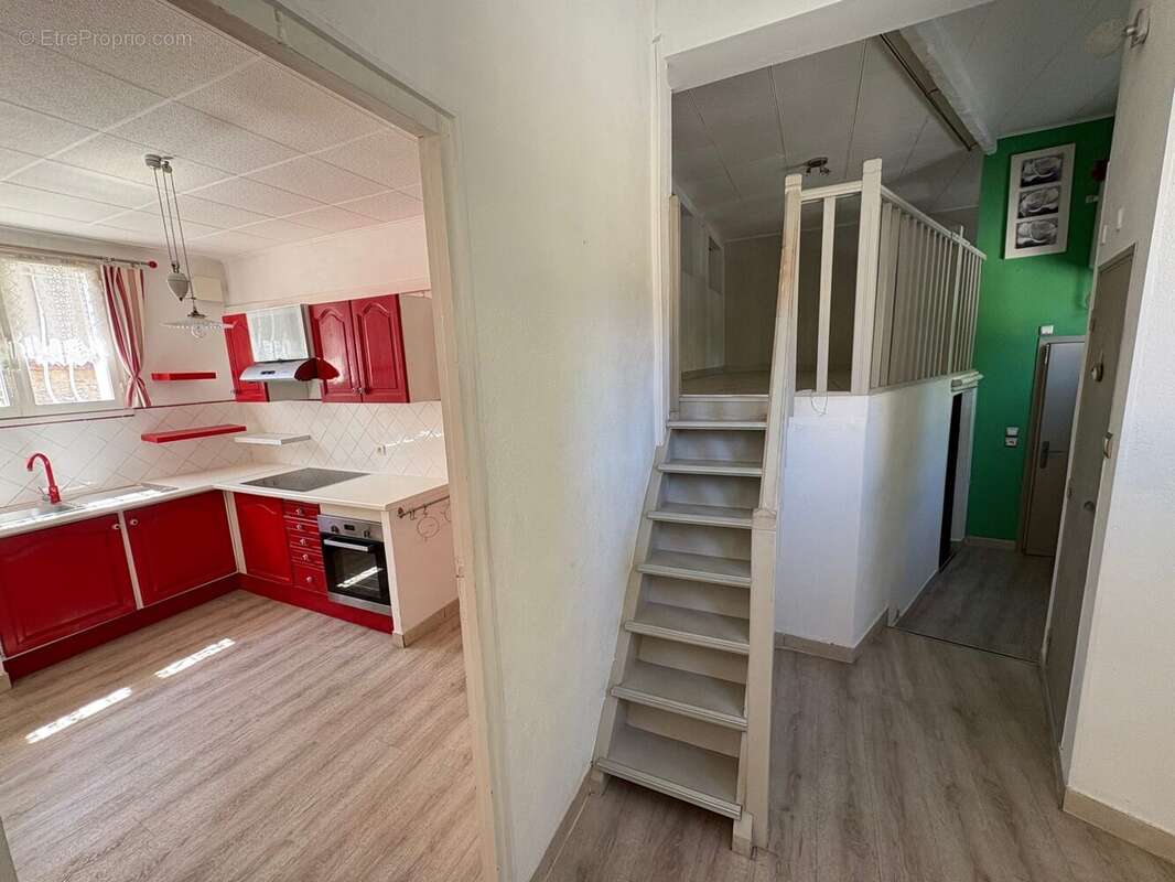 Maison 80 m² à Cassis  - photo 2