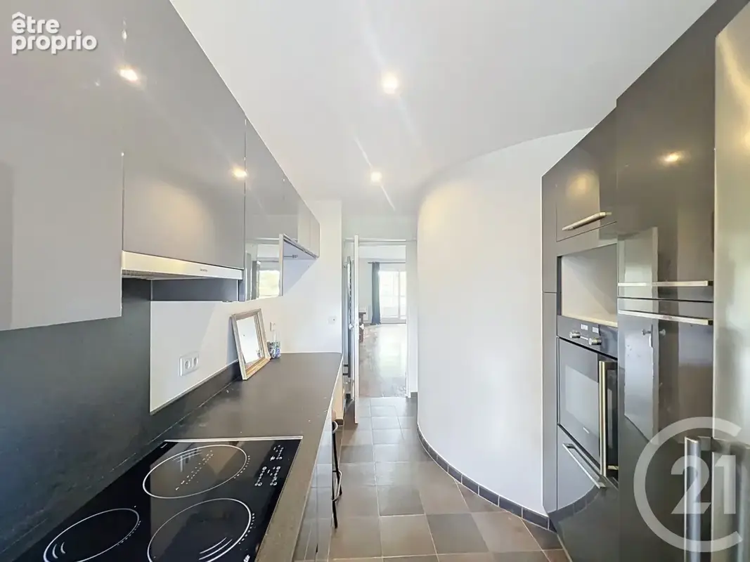 Appartement 3 pièces 80 m² à vendre à Saint-Cloud (92210) - photo 19