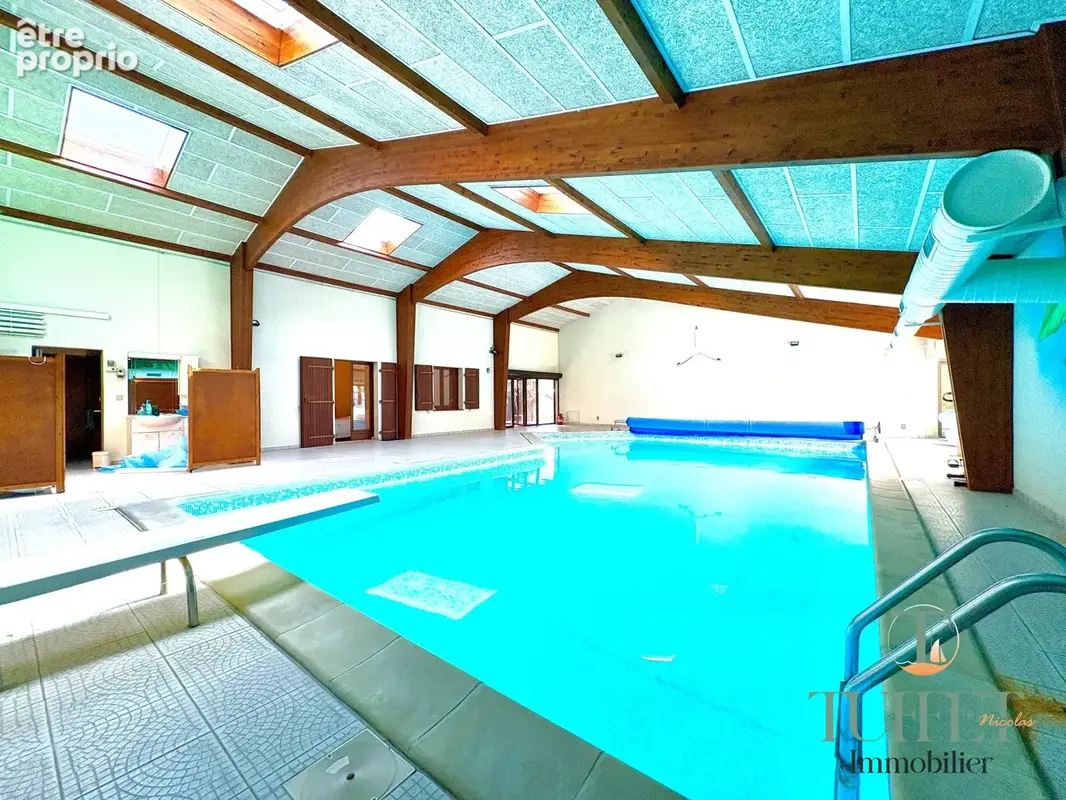 Maison 9 pièces 256 m² à vendre à La Tremblade (17390) - photo 7