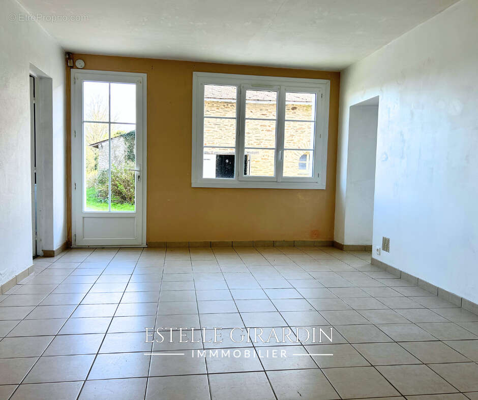 Maison à LA CHAPELLE-SUR-ERDRE