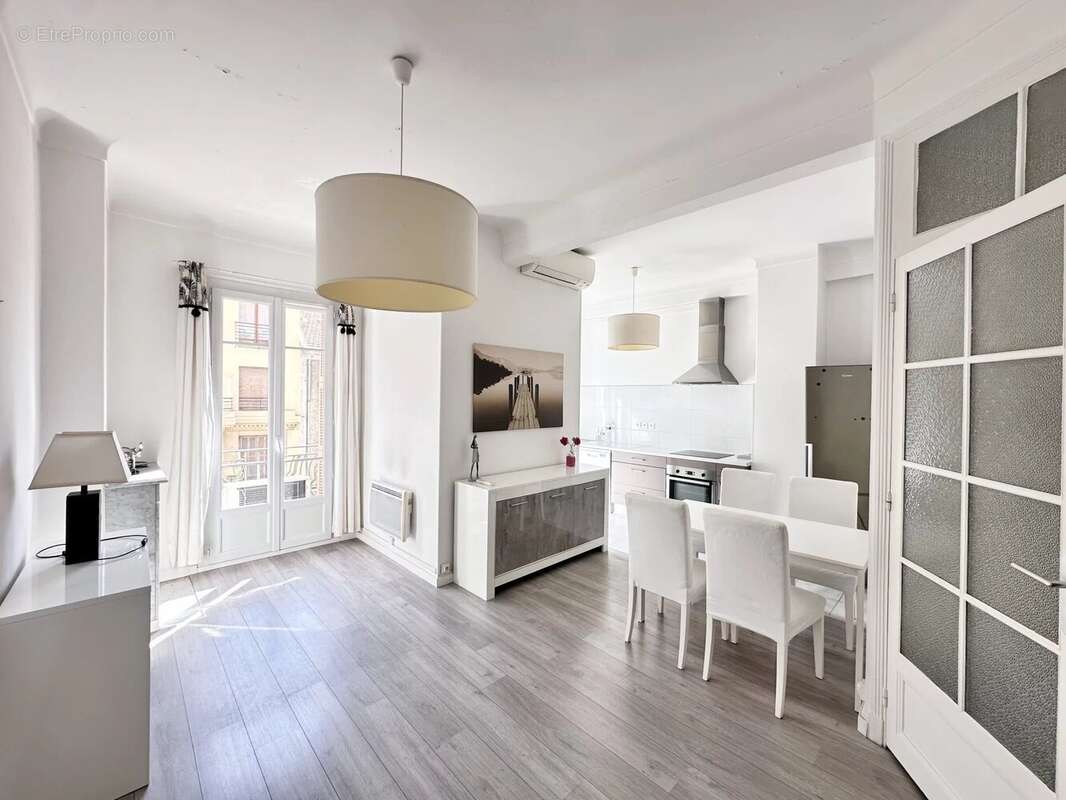 Appartement à NICE