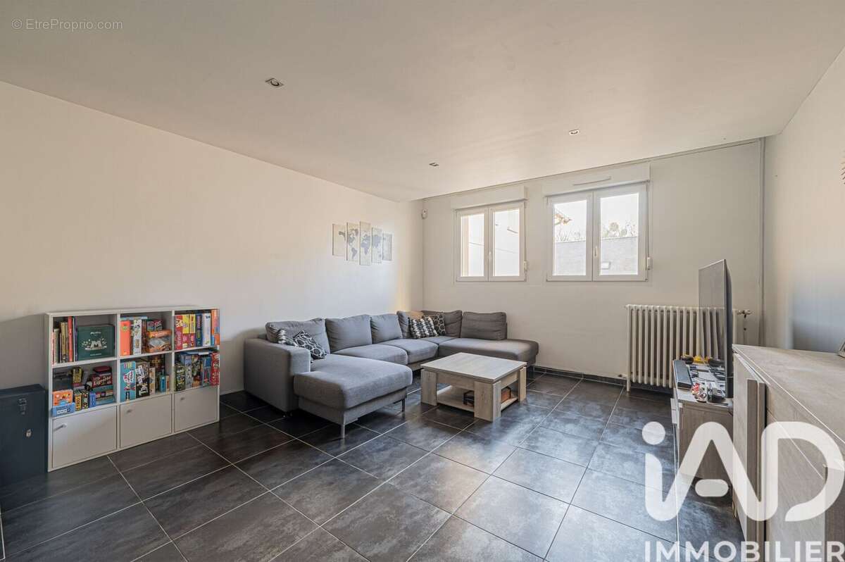 Photo 3 - Maison à ESBLY