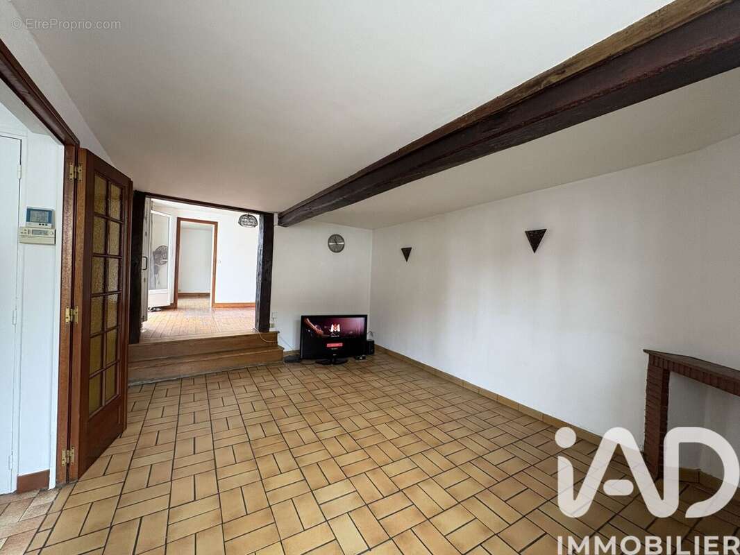 Photo 2 - Maison à FLIXECOURT