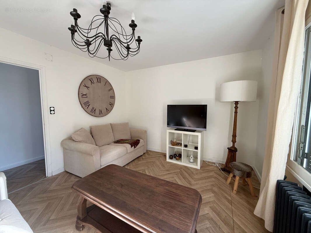 Photo 3 - Maison à CLESSY