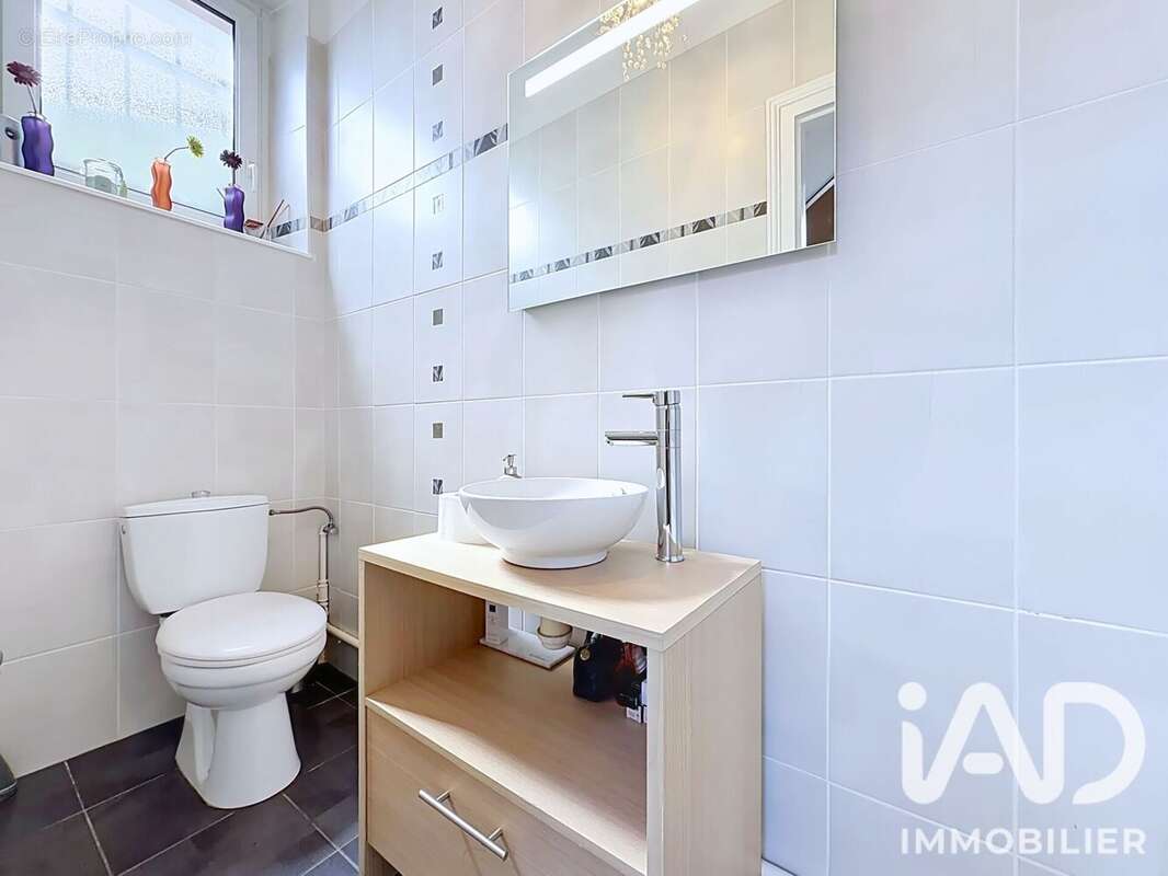 Maison 152 m² à Seremange-Erzange  - photo 8