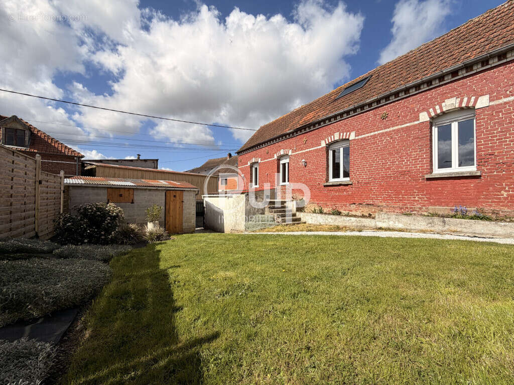 Maison à BUCQUOY