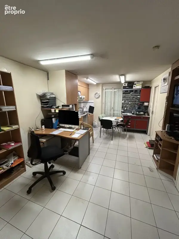 Appartement de 29 m2 à vendre   fort potentiel d’aménagement - photo 1