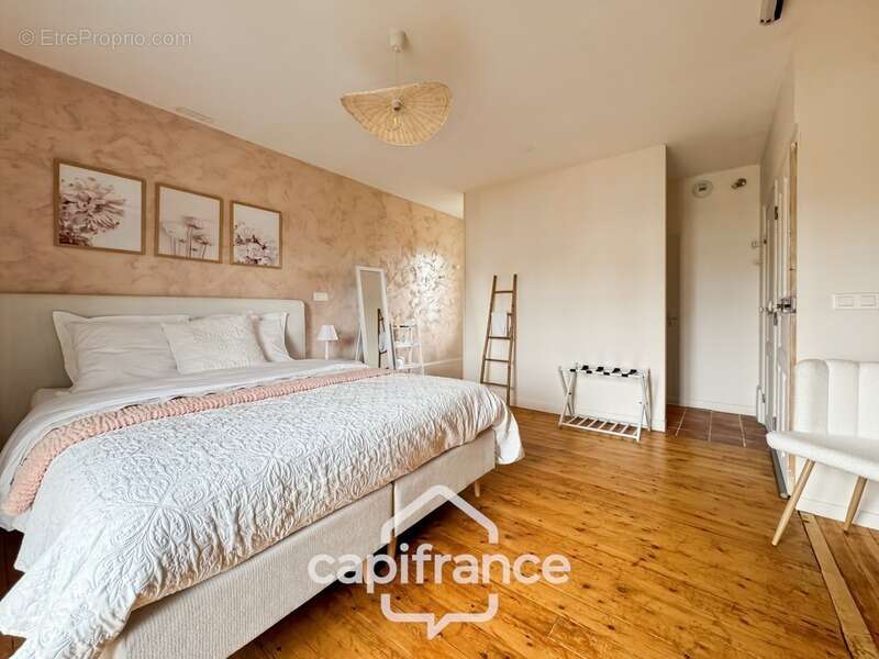 Maison à SAINT-GERMAIN-DU-PLAIN