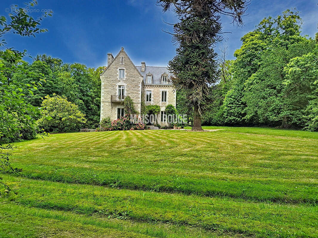 Maison à DINAN