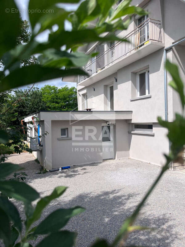 Appartement à ECOLE-VALENTIN