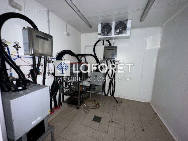 Commerce à NOYELLES-GODAULT