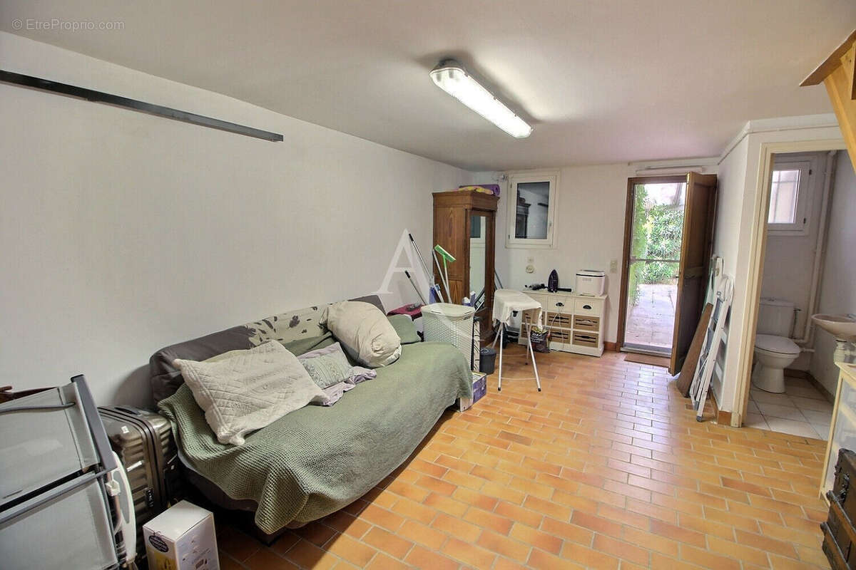 Alenya villa 4 pieces plain pied 3 faces avec jardin et garage - photo 12