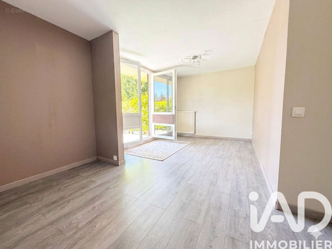 Appartement 82 m² à Palaiseau  - photo 4