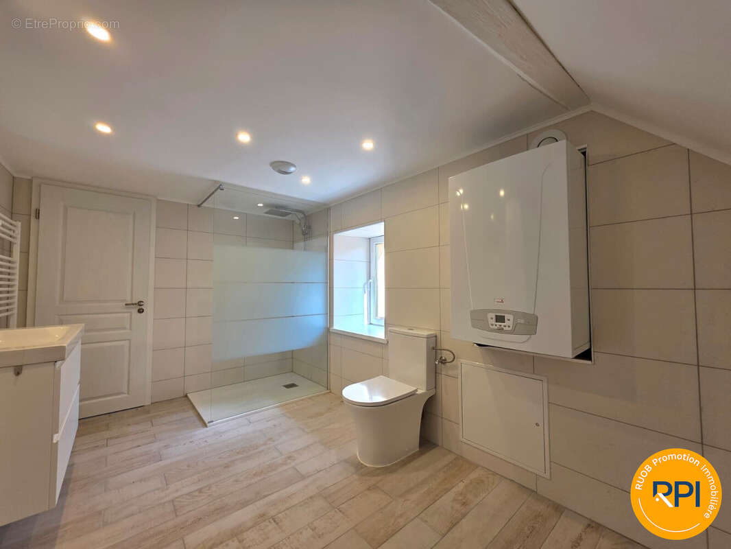 Appartement 80 m² à Schoeneck  - photo 3