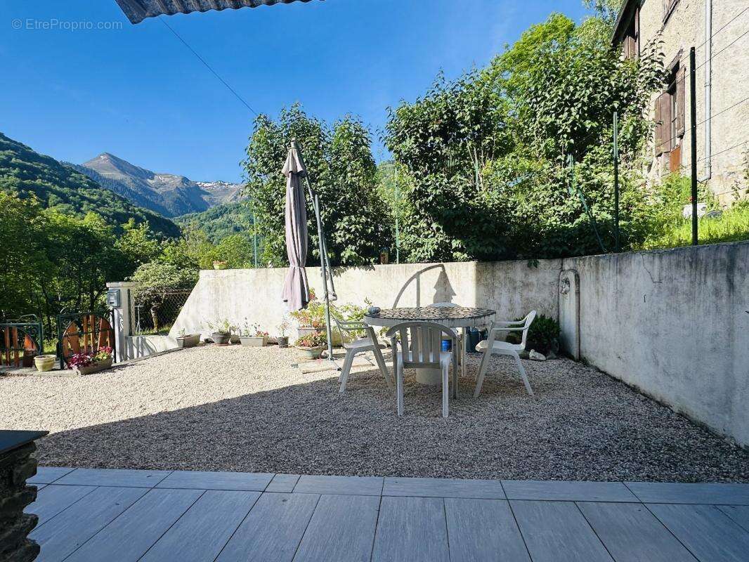 Maison à SAINT-LARY