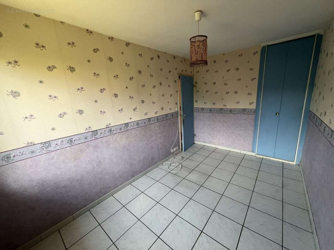 Maison à SAINT-CHERON