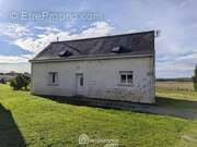 Façade de la maison - Maison à BAUNE