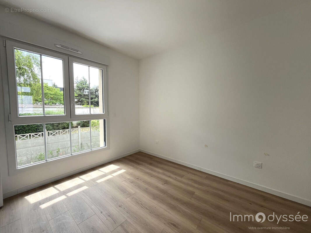 Appartement à LE PERREUX-SUR-MARNE