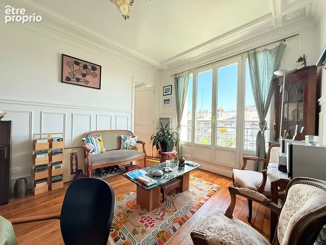 VIAGER OCCUPÉ - Avenue Secrétan - Appartement 3 pièces de 54.90m² avec balcon - photo 5