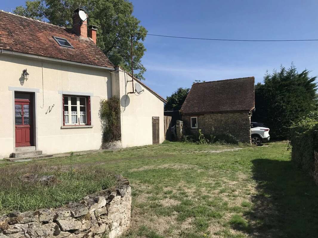 Maison à SAINT-MARTIN-LE-MAULT