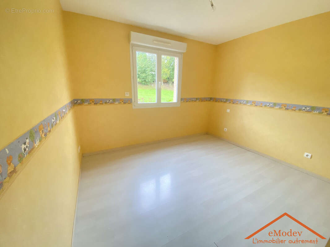 Maison à PROVENCHERES-SUR-FAVE