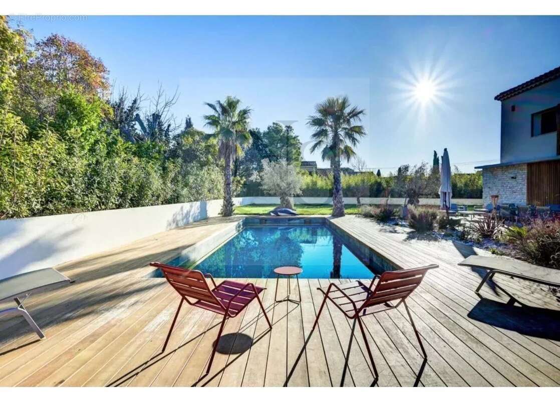 Maison à AIX-EN-PROVENCE