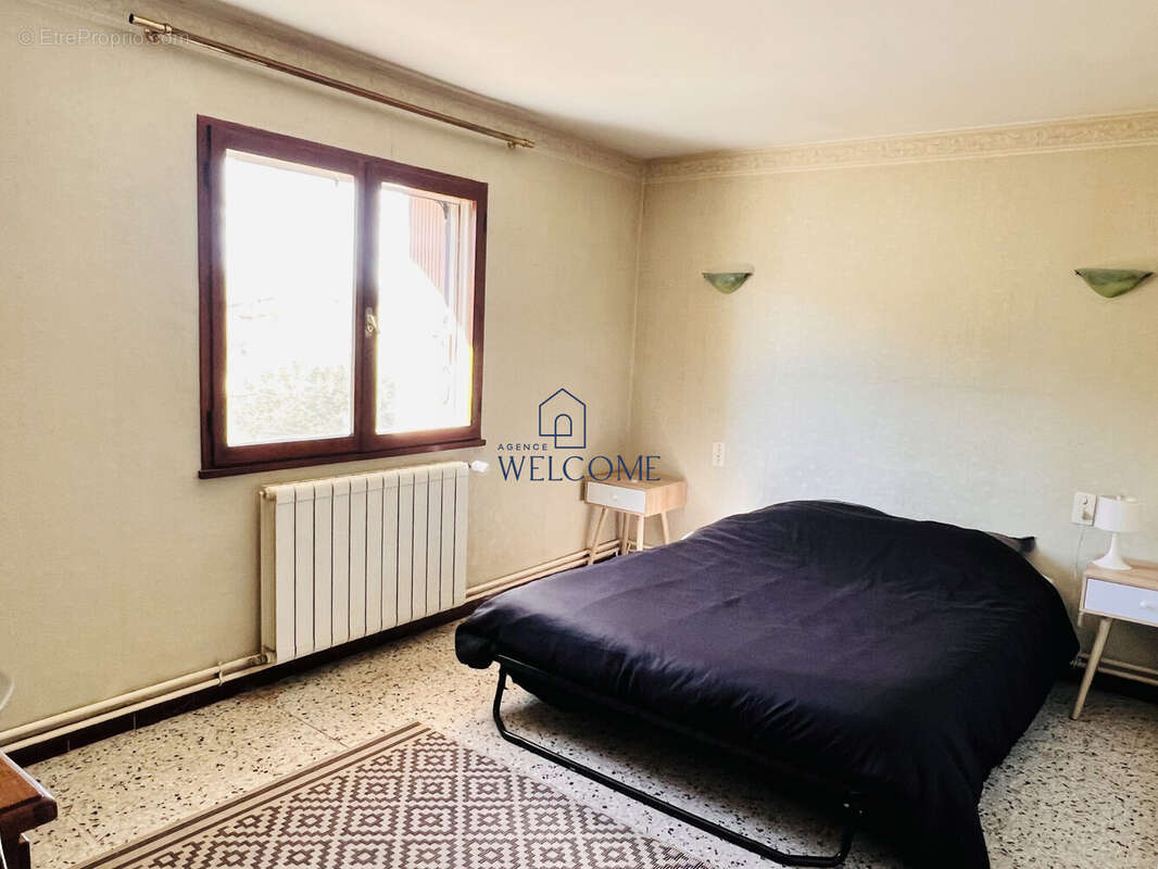 Maison à PONT-SAINT-ESPRIT