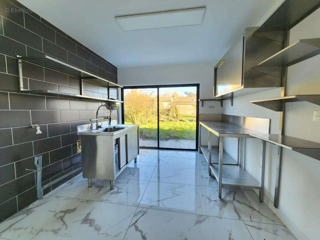 Maison 194m2 hab. - 6 chambres - garage - terrain - photo 18