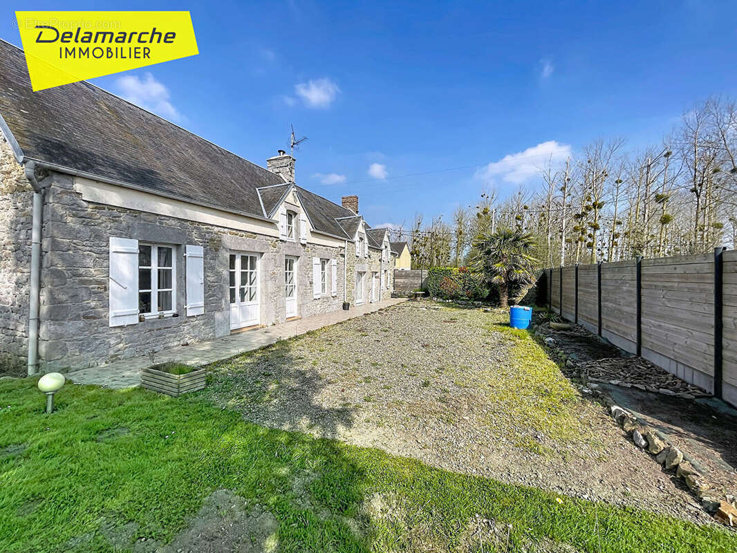 Maison à LINGREVILLE