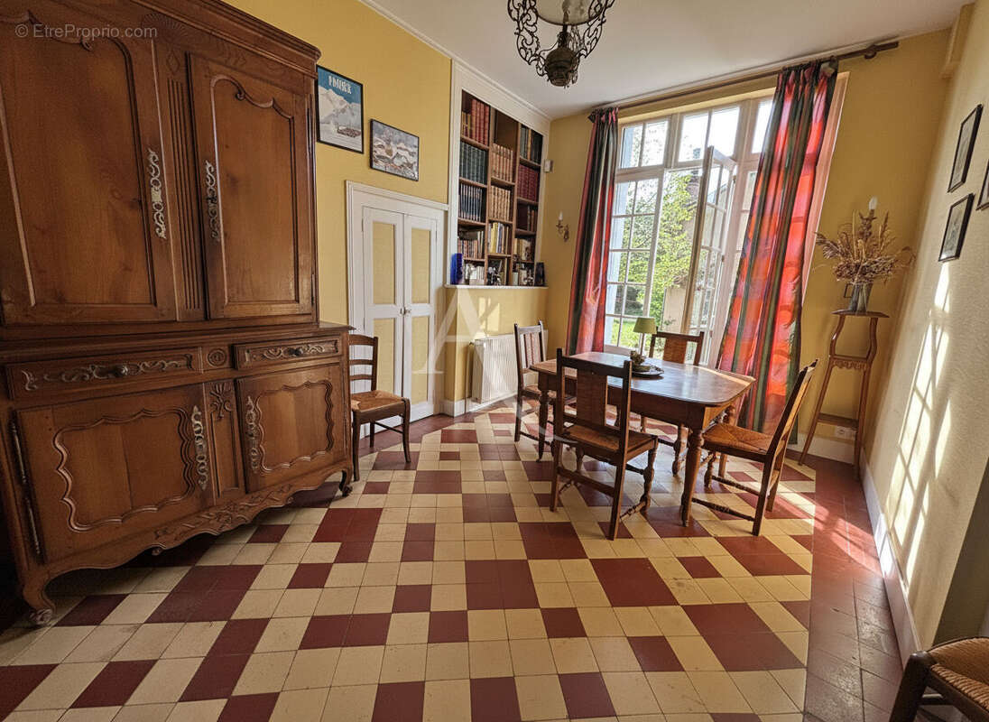 Maison à LAMOTTE-BEUVRON