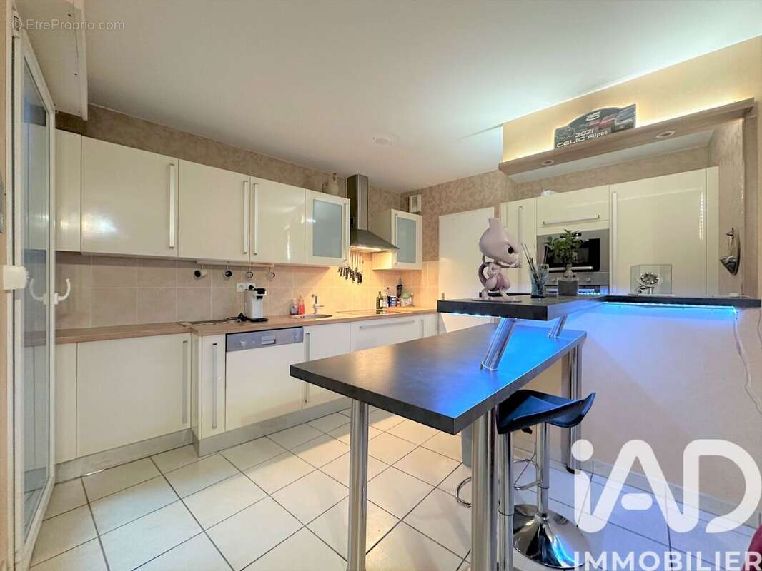 Photo 3 - Appartement à DEVILLE-LES-ROUEN