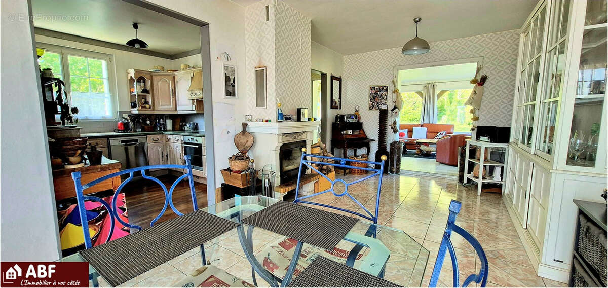 Maison à MARTIN-EGLISE